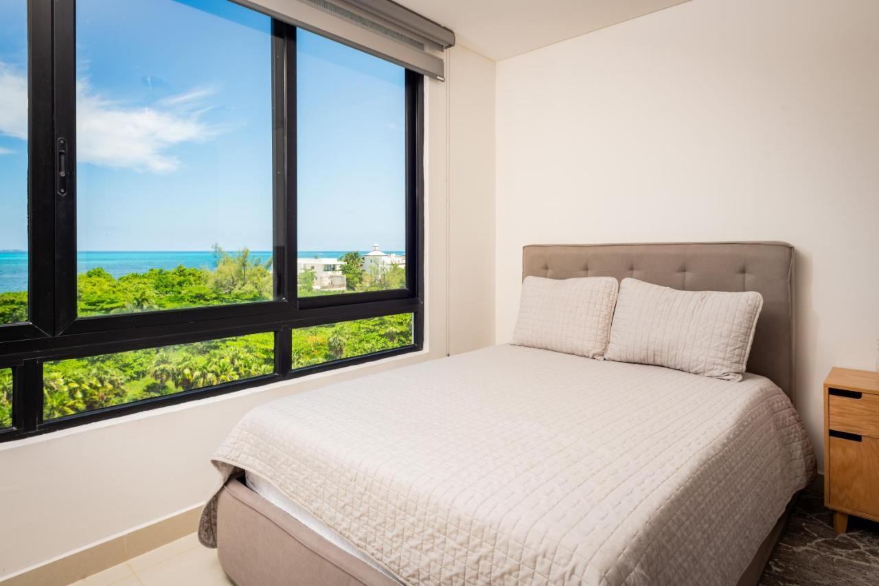 Aloja Oceanview In The Hotel Zone Cancun Exterior photo